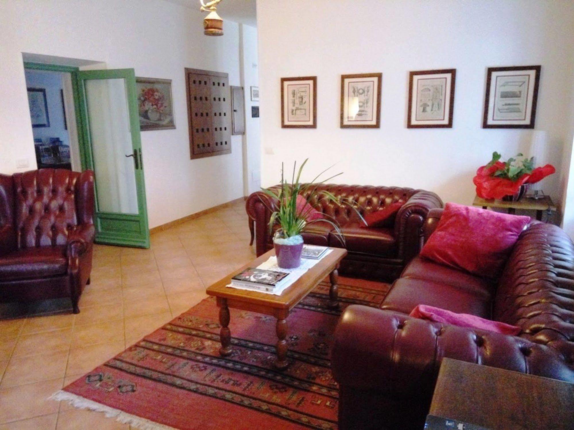 Casa Violetta B&B Agrate Conturbia Bagian luar foto